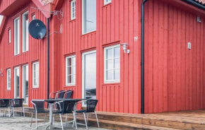 2 Bedroom Lovely Home In Sjernarøy